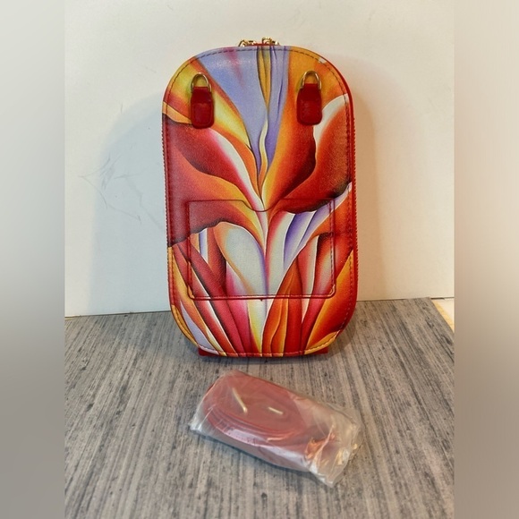 Monarque~NWT~Vivid~Georgia O’Keeffe Art~Red Canna~Crossbody Bag & Eyeglass Case - Picture 11 of 14